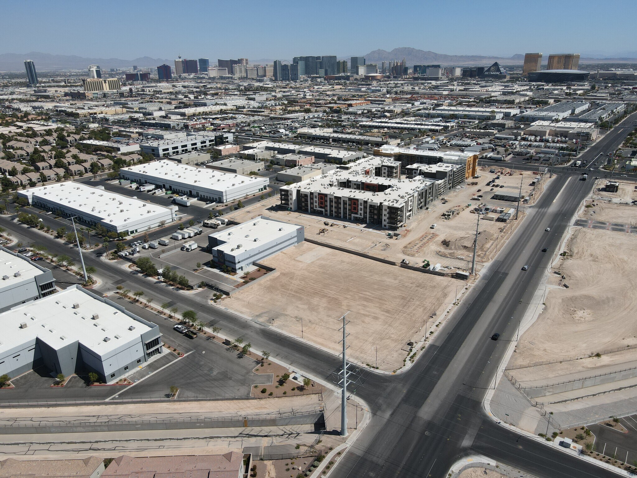 5800 Edmond Street St, Las Vegas, NV à vendre Photo principale– Image 1 sur 7
