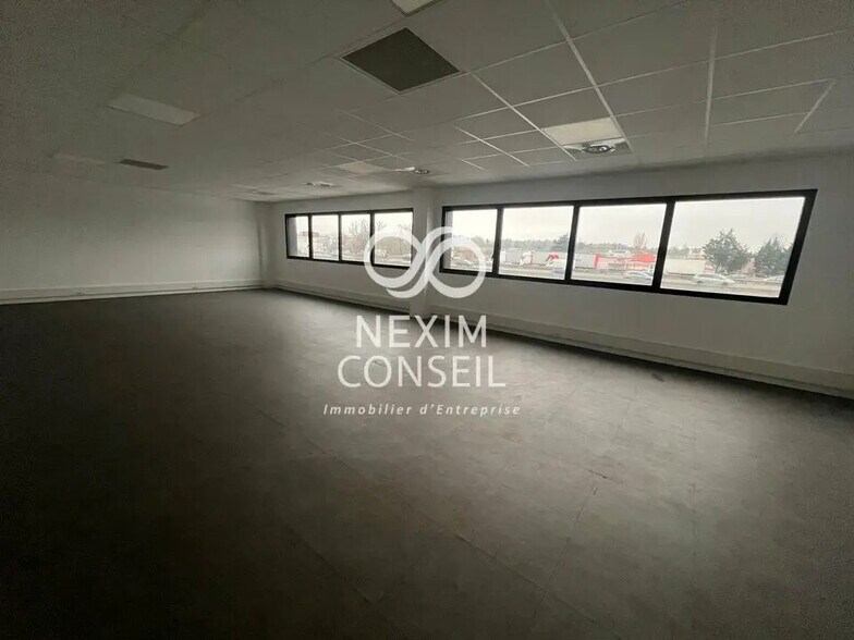17 Rue Henri Becquerel, Aulnay-sous-Bois à louer - Photo de l’immeuble – Image 3 sur 3