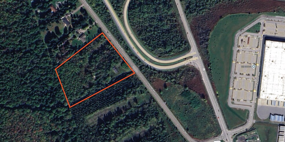 6150 Thunder Rd, Ottawa, ON à vendre - Aérien – Image 1 sur 1