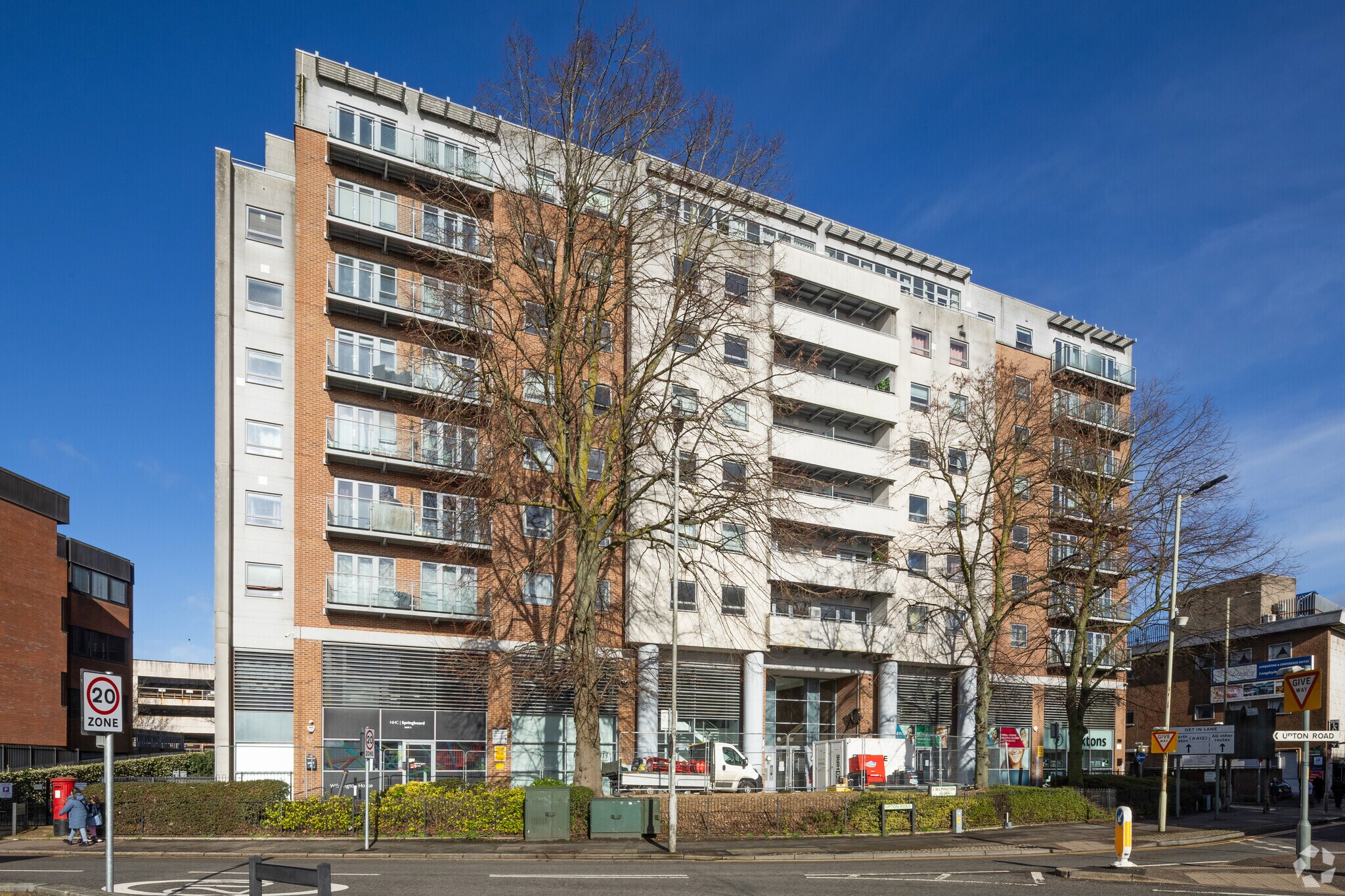 Exchange Rd, Watford à louer Photo principale– Image 1 sur 12