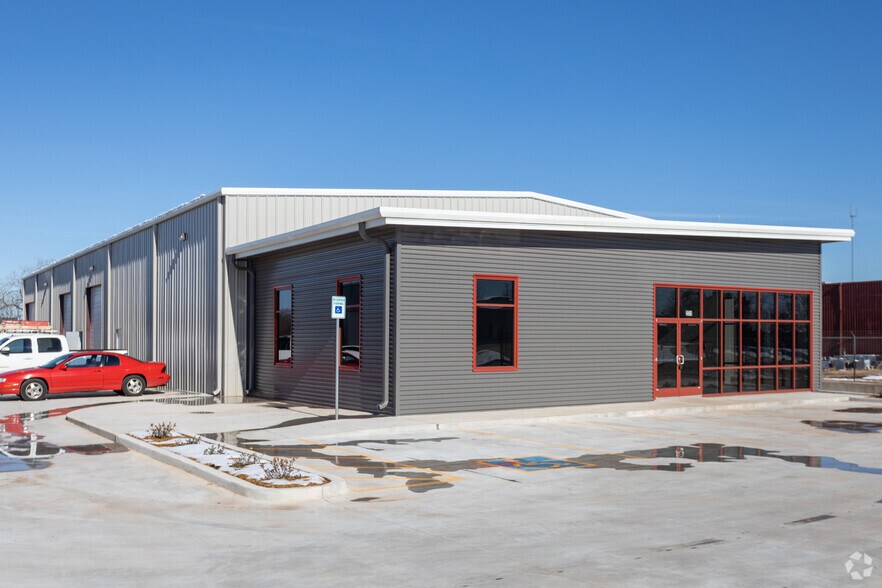 231 NW 71st St, Oklahoma City, OK à louer - Photo de l’immeuble – Image 1 sur 4