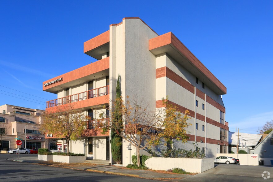 1515-1521 S El Camino Real, San Mateo, CA à louer - Photo de l’immeuble – Image 3 sur 20