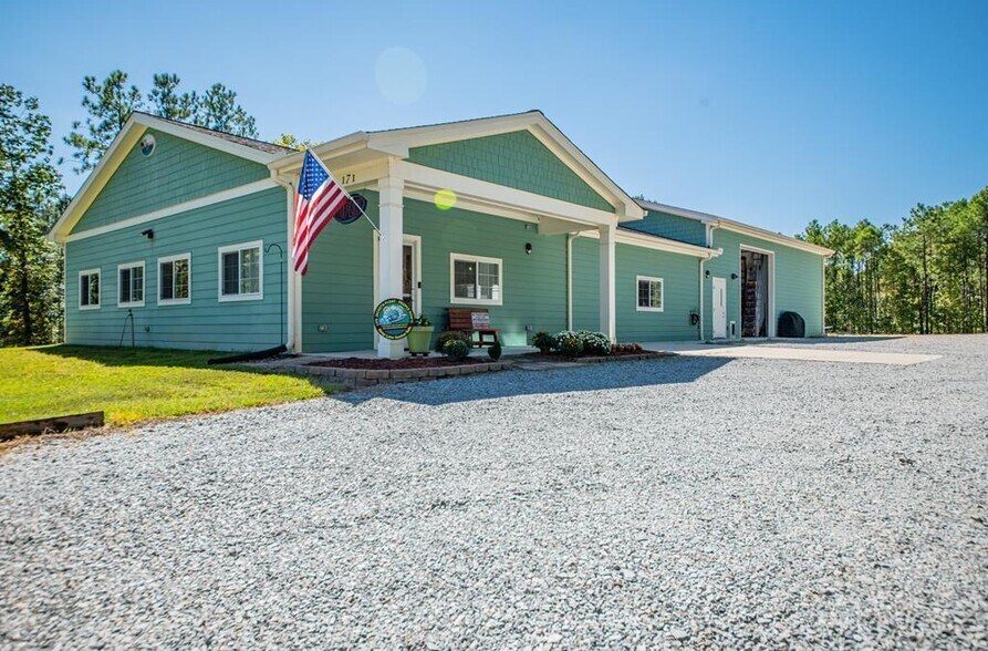171 Stanley Rd, Henrico, NC à vendre - Photo de l’immeuble – Image 3 sur 21