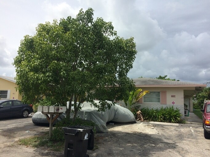 827 NW 1st Ave, Fort Lauderdale, FL à vendre - Photo de l’immeuble – Image 3 sur 8