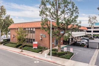 Plus de détails pour 200 N Tustin Ave, Santa Ana, CA - Bureau à louer