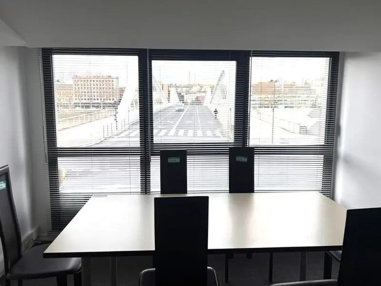 Bureau dans Lyon à louer - Photo intérieure – Image 2 sur 4