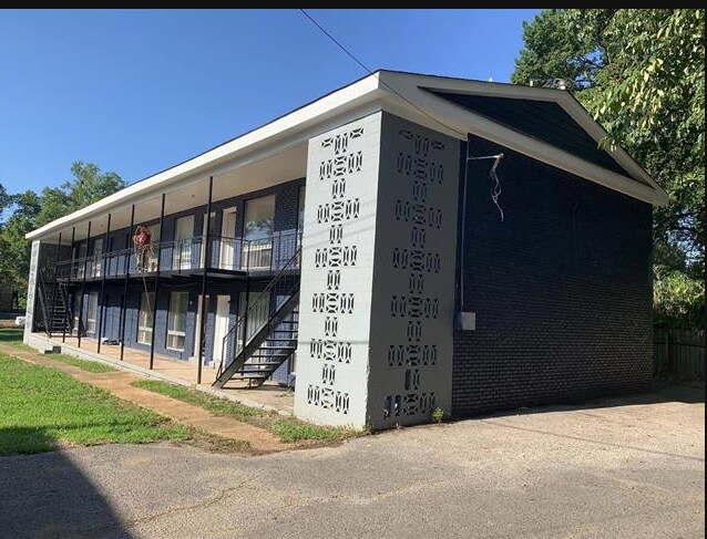 4010 Summer Ave, Memphis, TN à vendre - Photo principale – Image 1 sur 14