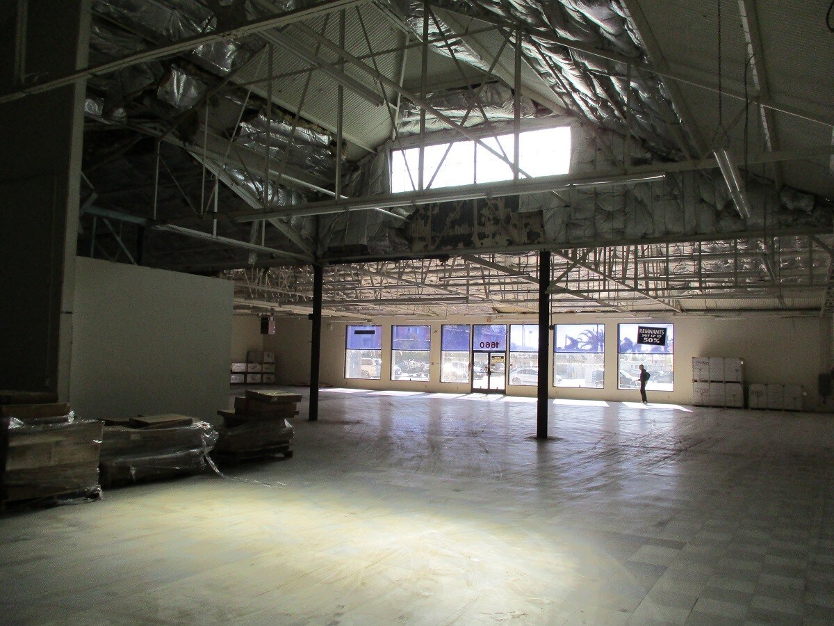 View Photo