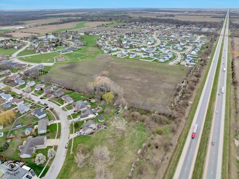 0000 Locust Rd, Morris, IL à vendre - Photo de l’immeuble – Image 3 sur 27