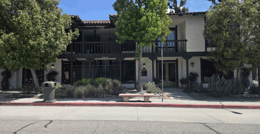 2609 Honolulu Ave, Montrose, CA à vendre - Photo de l’immeuble – Image 1 sur 4