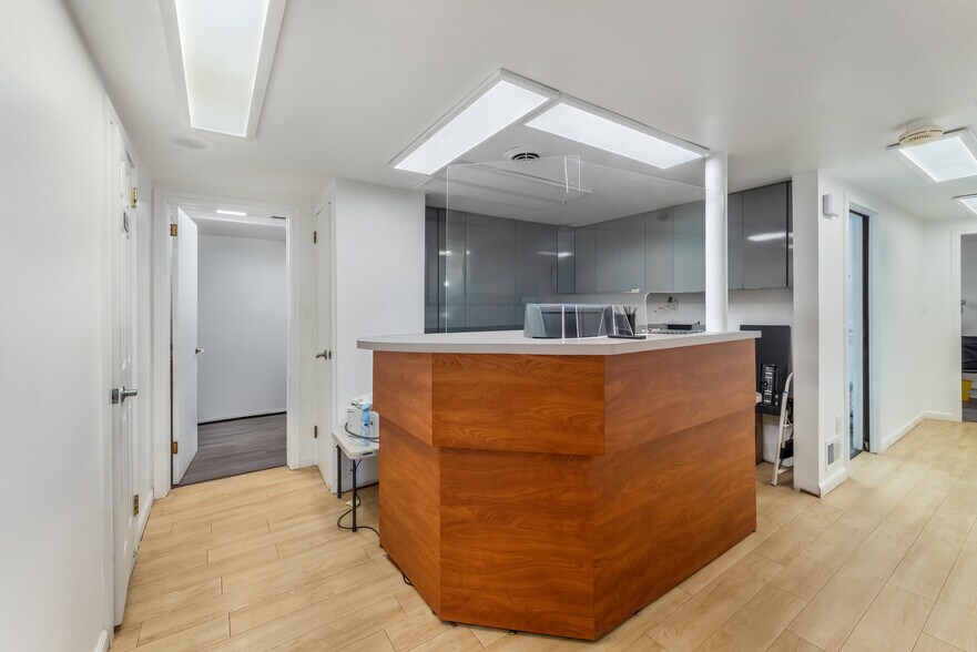22 Glenwood Ave, Jersey City, NJ à louer - Photo intérieure – Image 1 sur 20