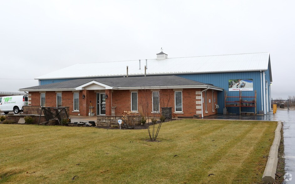 825 E North St, Elburn, IL à louer - Photo de l’immeuble – Image 2 sur 47