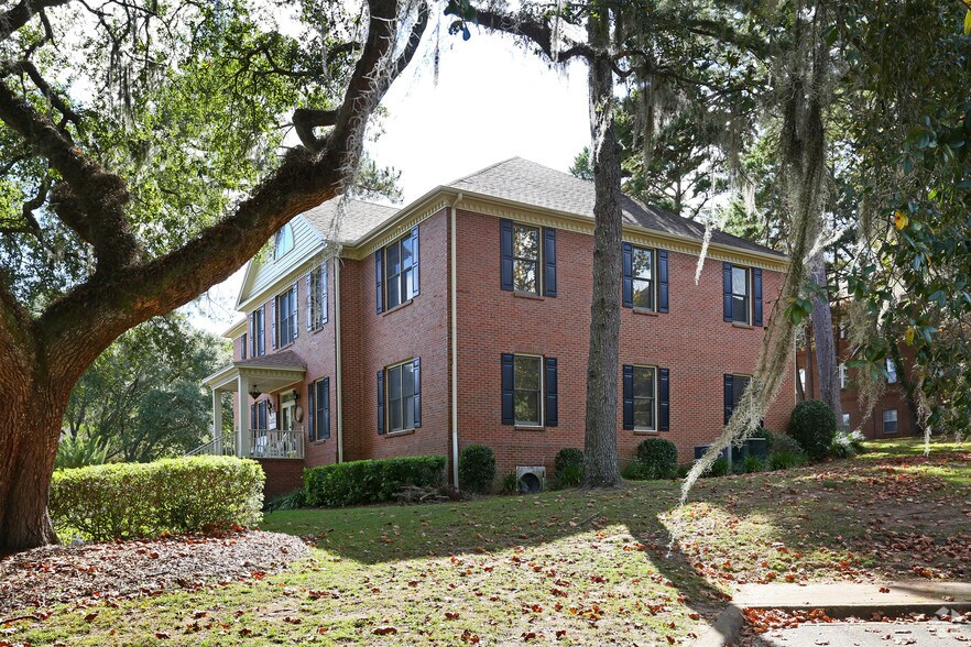 2833 Remington Green Cir, Tallahassee, FL à louer - Photo de l’immeuble – Image 2 sur 26