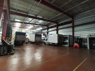 Plus de détails pour Industriel/Logistique à louer