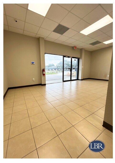 823 N Cocoa Blvd, Cocoa, FL à louer Photo intérieure– Image 1 sur 3