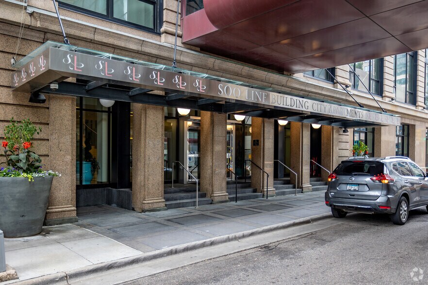 501 Marquette Ave, Minneapolis, MN à louer - Photo de l’immeuble – Image 3 sur 28