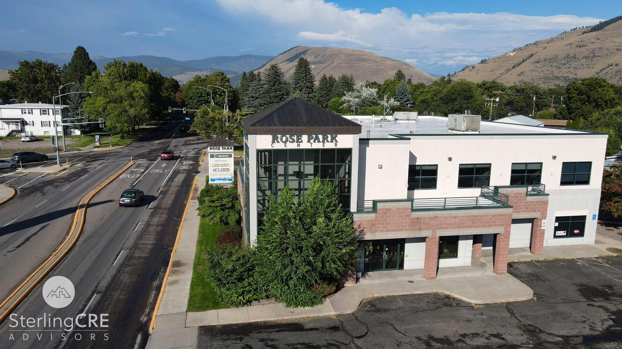 910 Brooks St, Missoula, MT à louer Photo principale– Image 1 sur 39