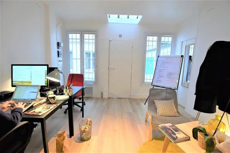 Bureau dans Paris à louer - Photo de l’immeuble – Image 2 sur 6
