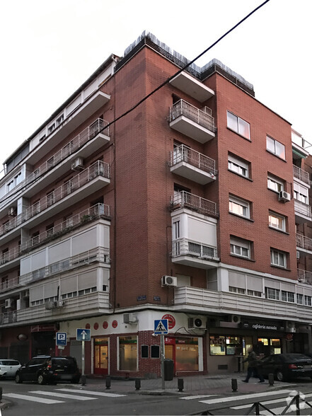 Calle De Canillas, 36, Madrid, Madrid à vendre - Photo principale – Image 1 sur 3