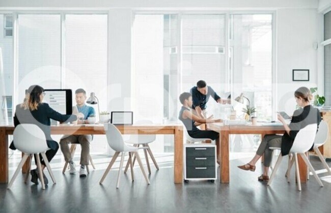 Plus de détails pour Bureau à louer