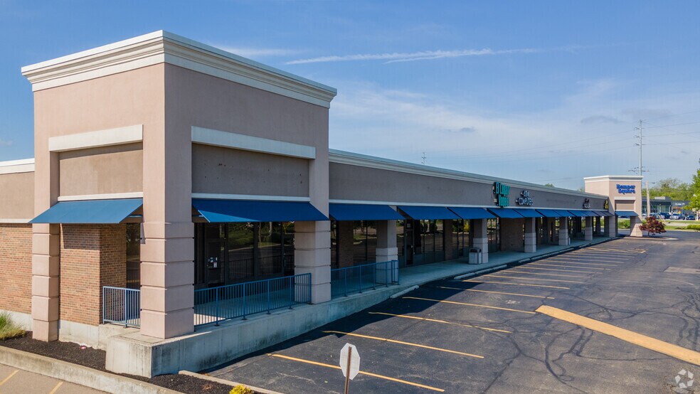 107-139 W Kemper Rd, Cincinnati, OH à louer - Photo principale – Image 1 sur 4