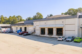 Plus de détails pour 3676 Bainbridge Ave, Burnaby, BC - Industriel/Logistique à louer
