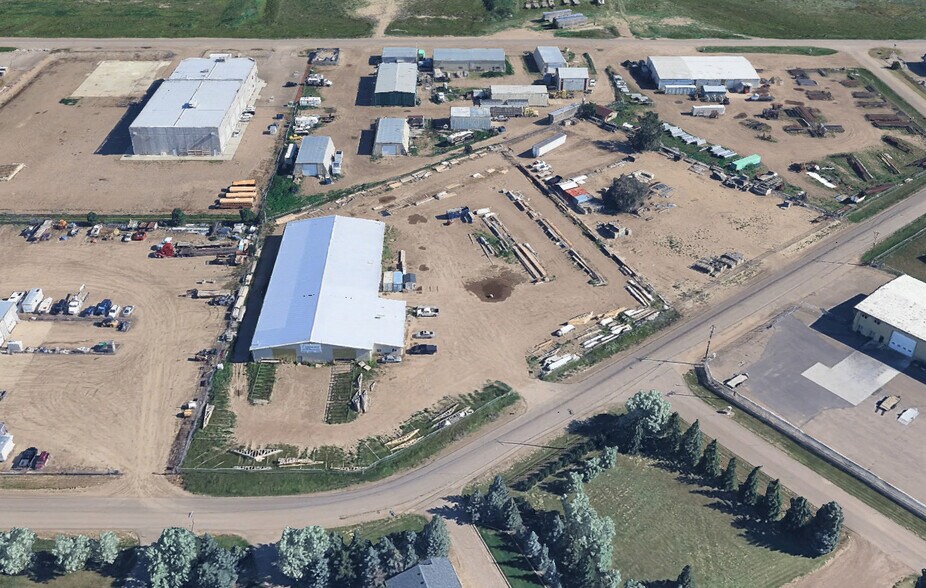1276 32 St SW, Medicine Hat, AB à louer - Photo de l’immeuble – Image 3 sur 8