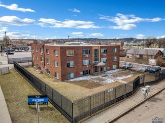 Plus de détails pour 225 E Watertown St, Rapid City, SD - Logement à vendre