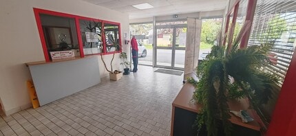 20 Rue Du Général Micheler, Reims à louer Hall d’entrée– Image 2 sur 8