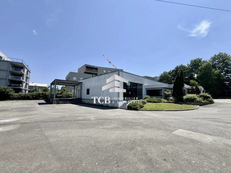 Local d’activités dans Orvault à louer - Photo de l’immeuble – Image 2 sur 10