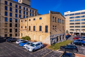 Plus de détails pour 620 W Virginia St, Milwaukee, WI - Bureau/Local commercial à louer