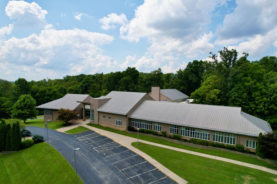 7400 Floydsburg Rd, Crestwood, KY à vendre - Photo de l’immeuble – Image 1 sur 1