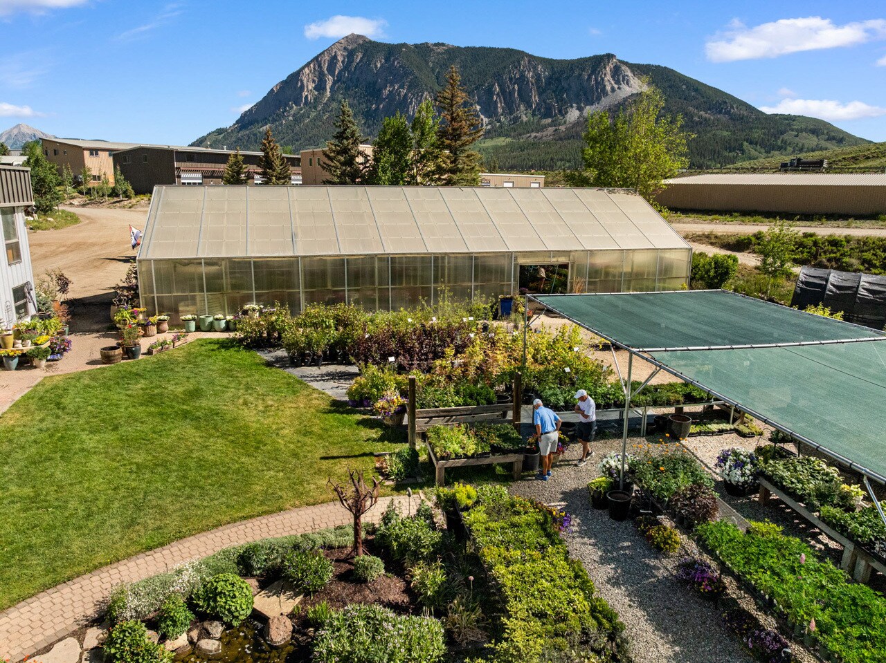305 Buckley Dr, Crested Butte, CO à vendre Photo de l’immeuble– Image 1 sur 59