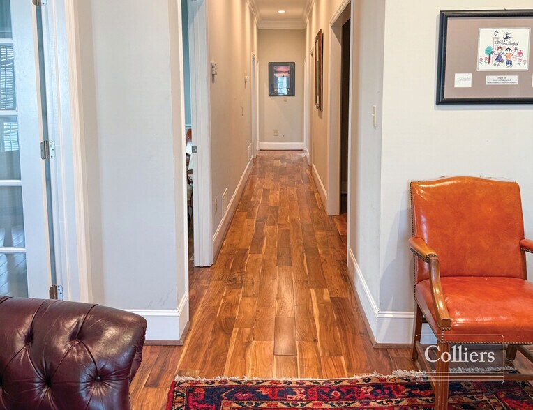 3610 Landmark Dr, Columbia, SC à louer - Photo de l’immeuble – Image 2 sur 5