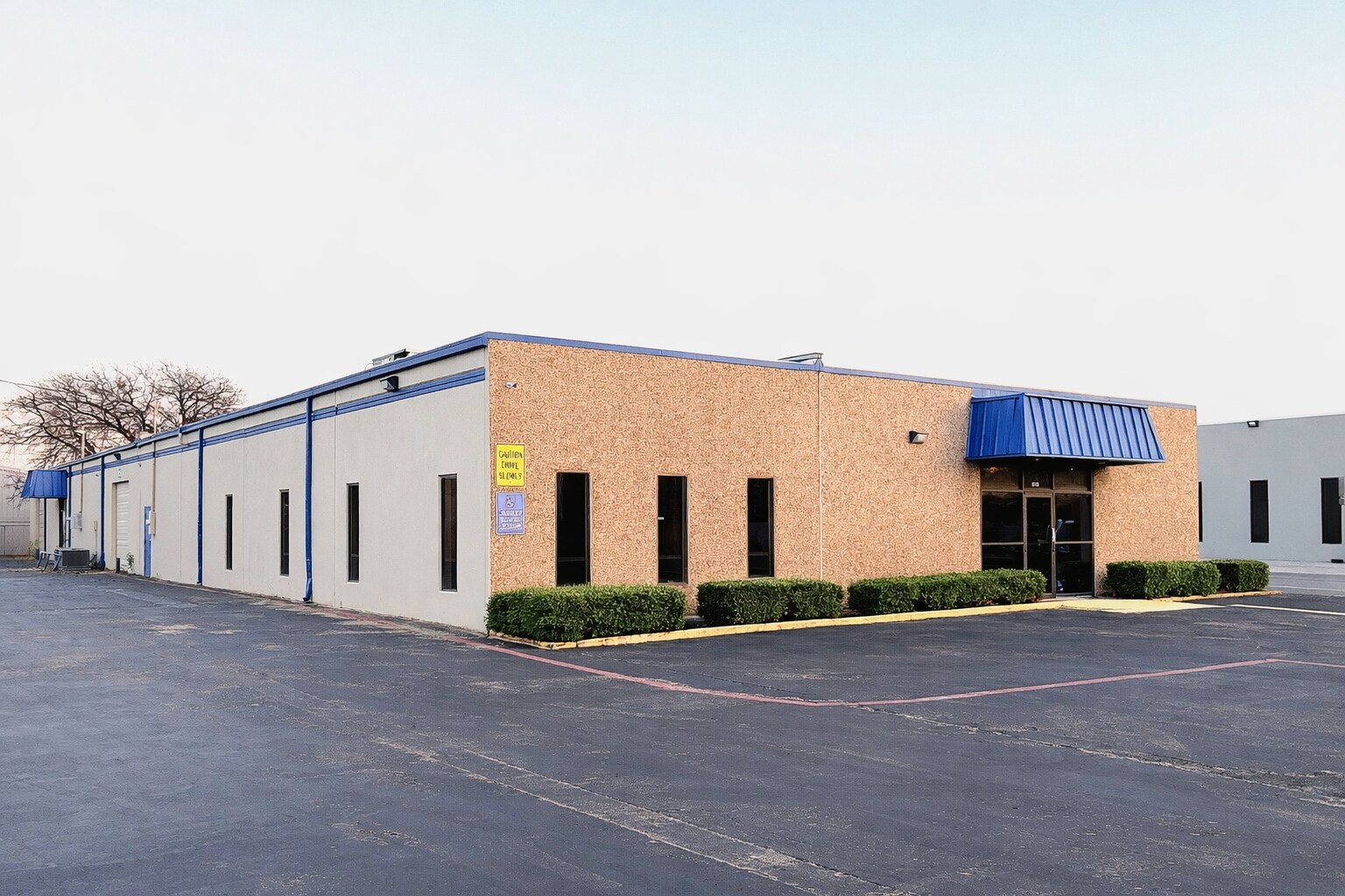 8801 Forum Way, Fort Worth, TX à louer Photo principale– Image 1 sur 13