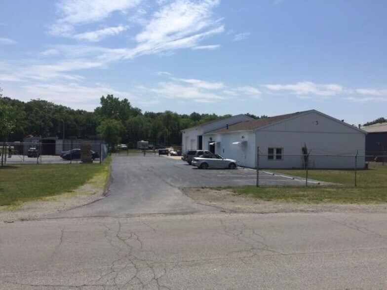 5715 Old Porter Rd, Portage, IN à vendre - Photo de l’immeuble – Image 2 sur 6