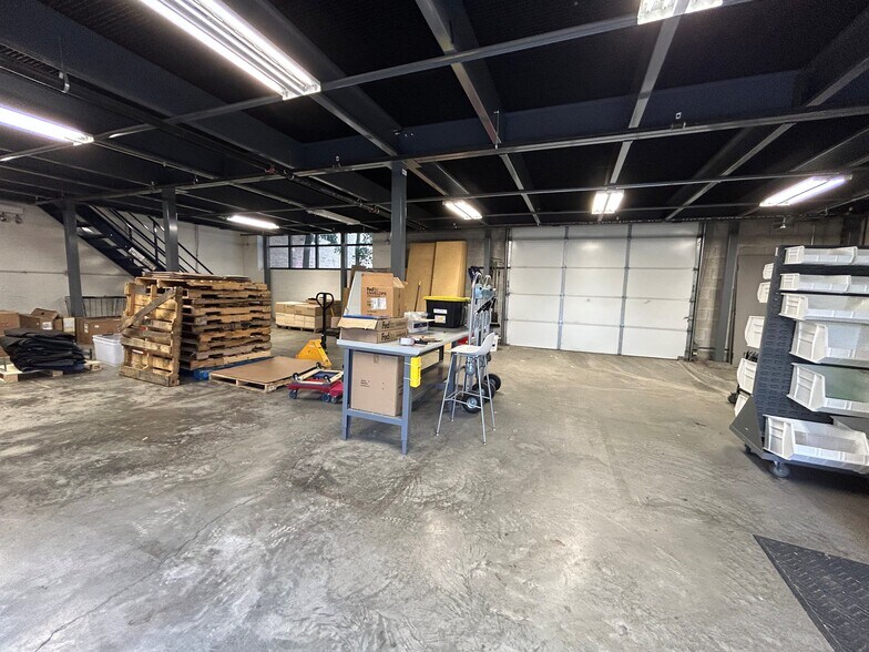 1621 W Carroll Ave, Chicago, IL à louer - Photo de l’immeuble – Image 3 sur 12