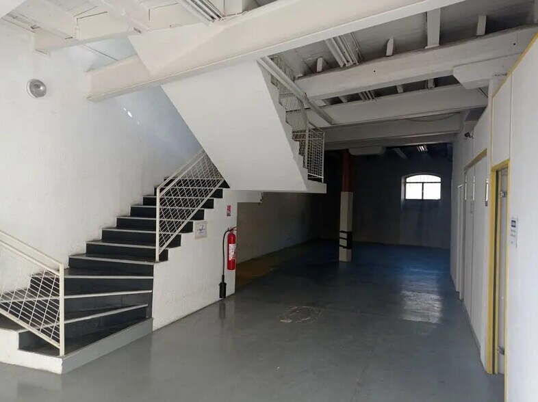 22 Avenue De Saint Barnabe, Marseille à louer - Photo intérieure – Image 3 sur 4