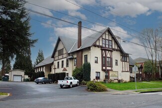 Plus de détails pour 7528 N Charleston Ave, Portland, OR - Spécialisé à vendre