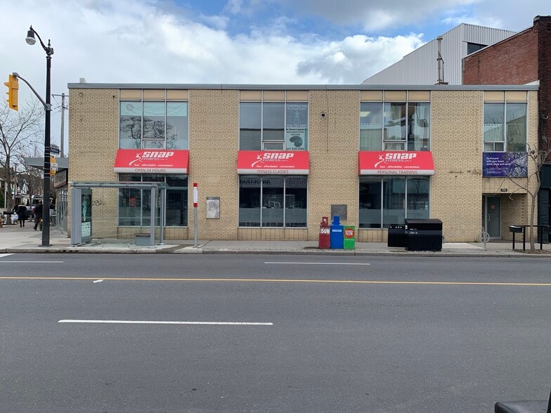 394-400 Pacific Ave, Toronto, ON à louer - Photo de l’immeuble – Image 2 sur 6