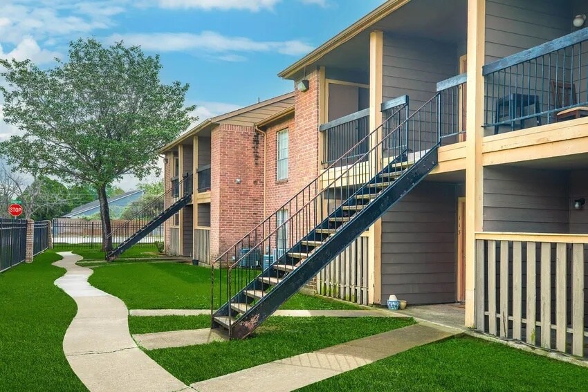 9402 Synott Rd, Houston, TX à vendre Photo de l’immeuble– Image 1 sur 36