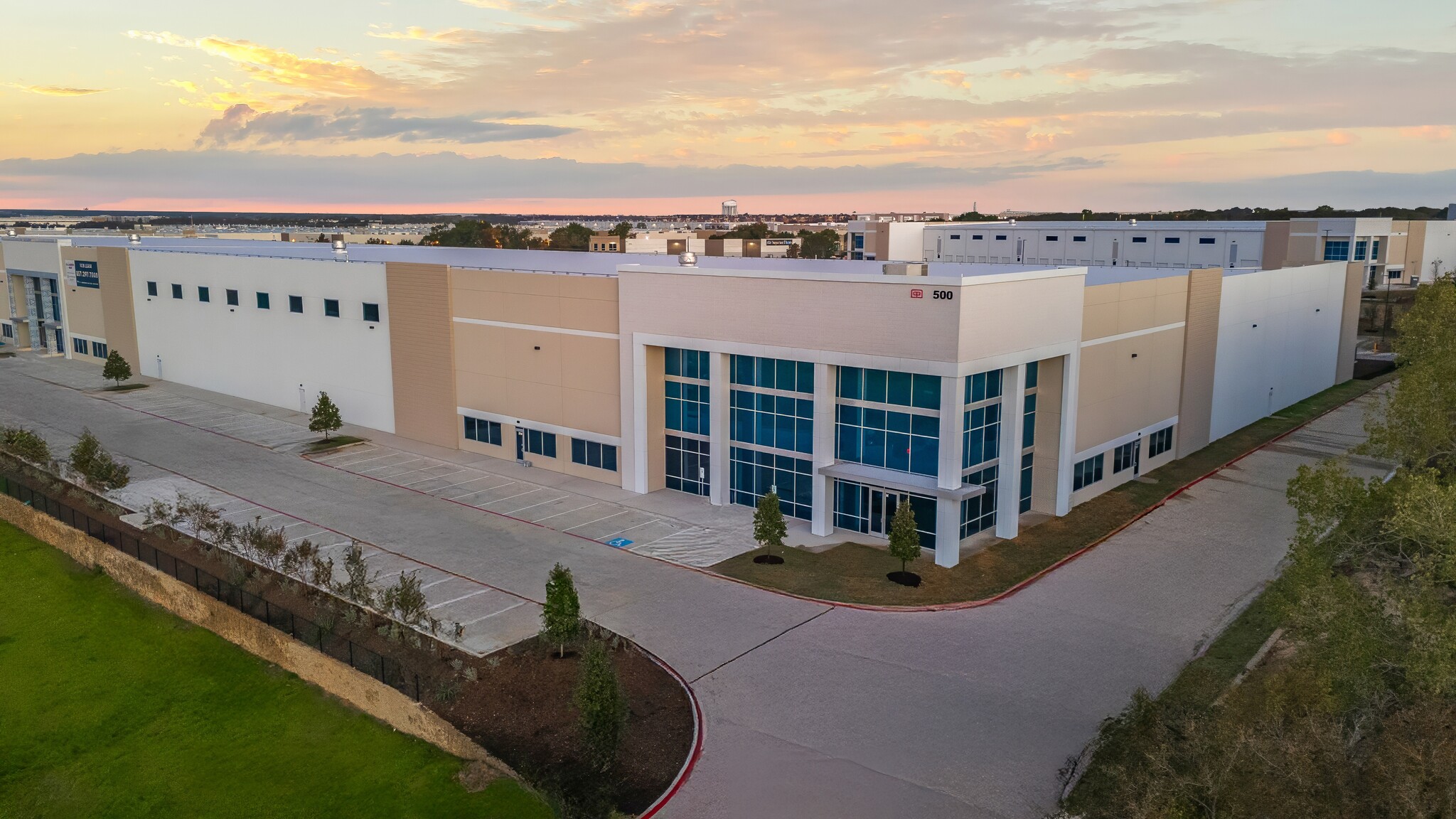 500 W Vista Ridge Dr, Coppell, TX à louer Photo intérieure– Image 1 sur 9