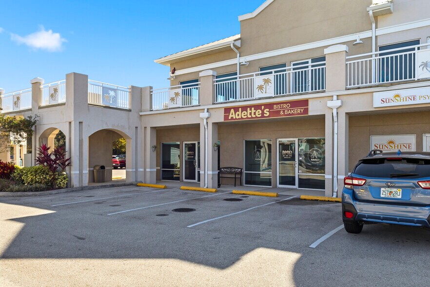 160 Cypress Point Pky, Palm Coast, FL à vendre - Photo de l’immeuble – Image 3 sur 64