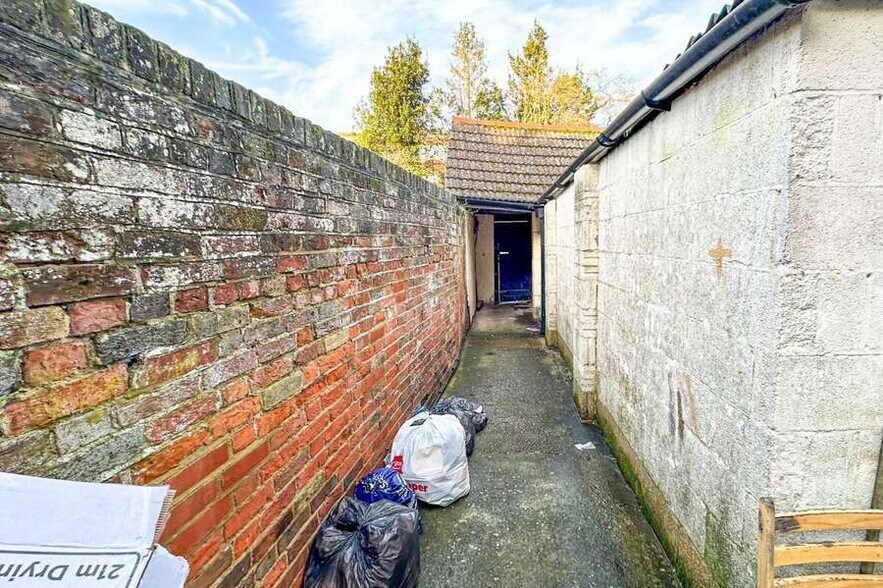 89 High St, Hythe à vendre - Photo de l’immeuble – Image 3 sur 7