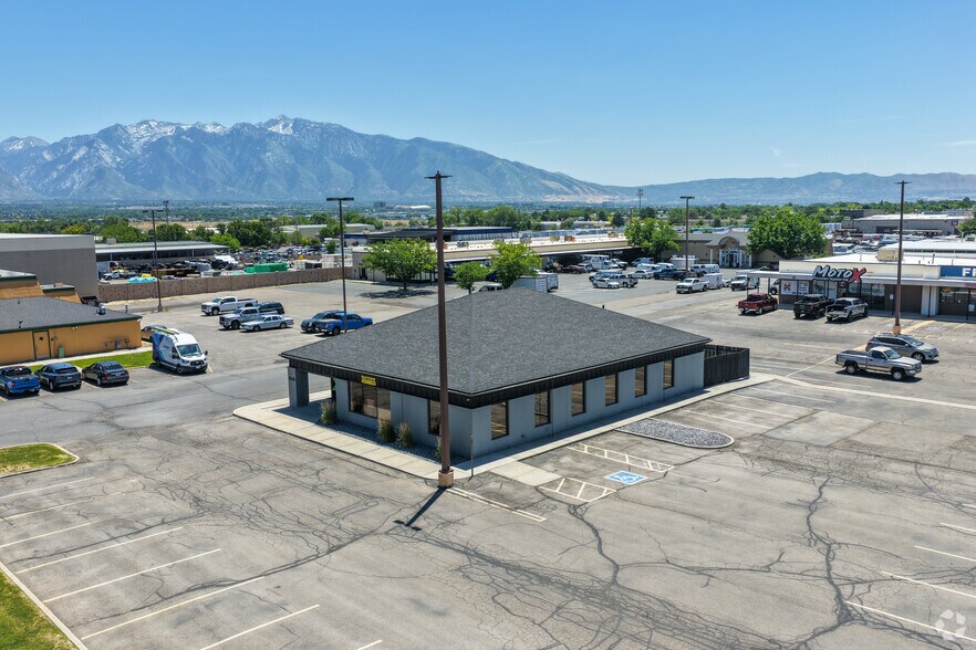 1549 W 7800 S, West Jordan, UT à louer - Photo de l’immeuble – Image 2 sur 5