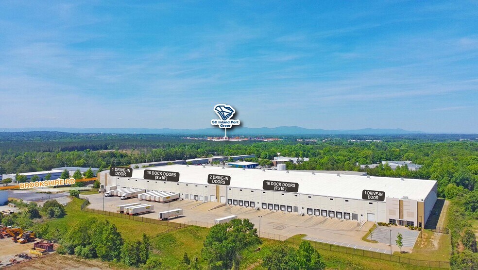 545 Brookshire Rd, Greer, SC à louer - Photo de l’immeuble – Image 2 sur 6