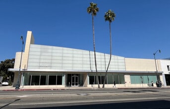 8813-8825 Wilshire Blvd, Beverly Hills, CA à louer Photo intérieure– Image 1 sur 1