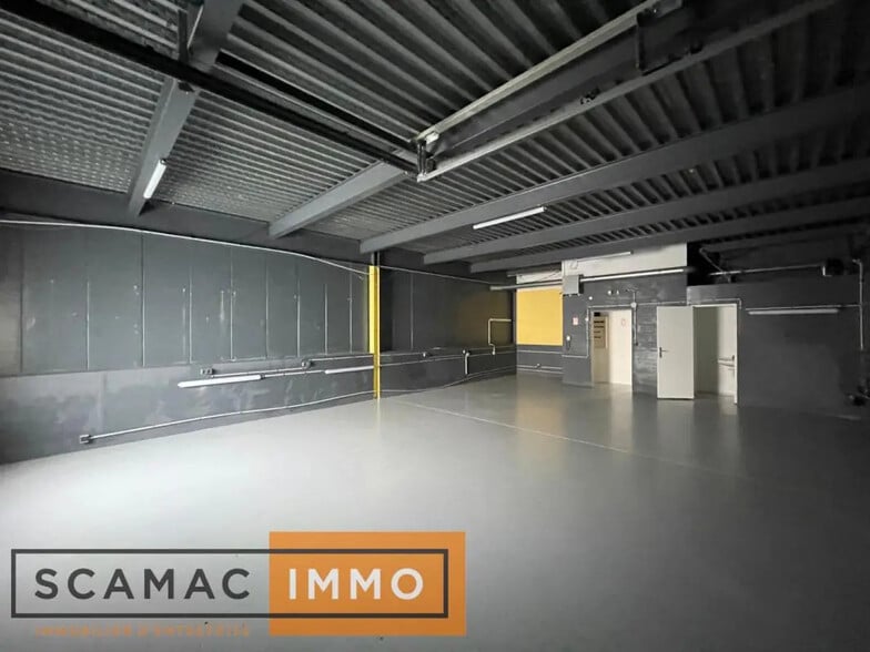 Industriel/Logistique dans Lisses à louer - Photo intérieure – Image 3 sur 17