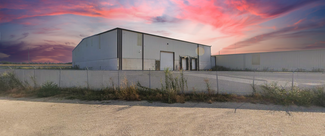 Plus de détails pour 1535 NW 36th St, Newton, KS - Industriel/Logistique à louer