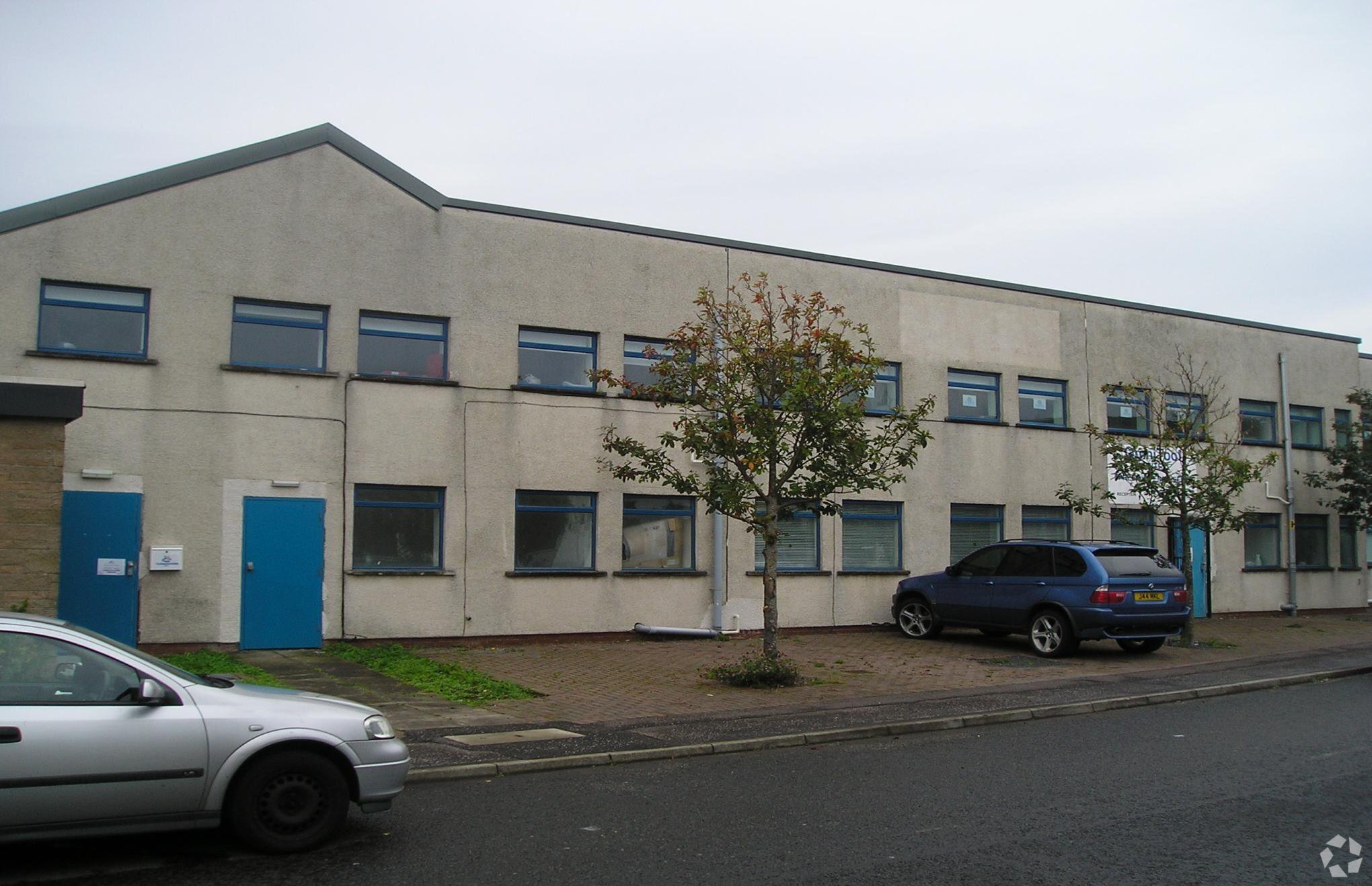 7 Kyle Rd, Irvine à louer Photo de l’immeuble– Image 1 sur 3